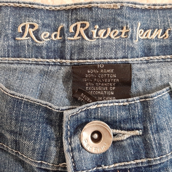 Red Rivet Jeans - Picture 5 of 6